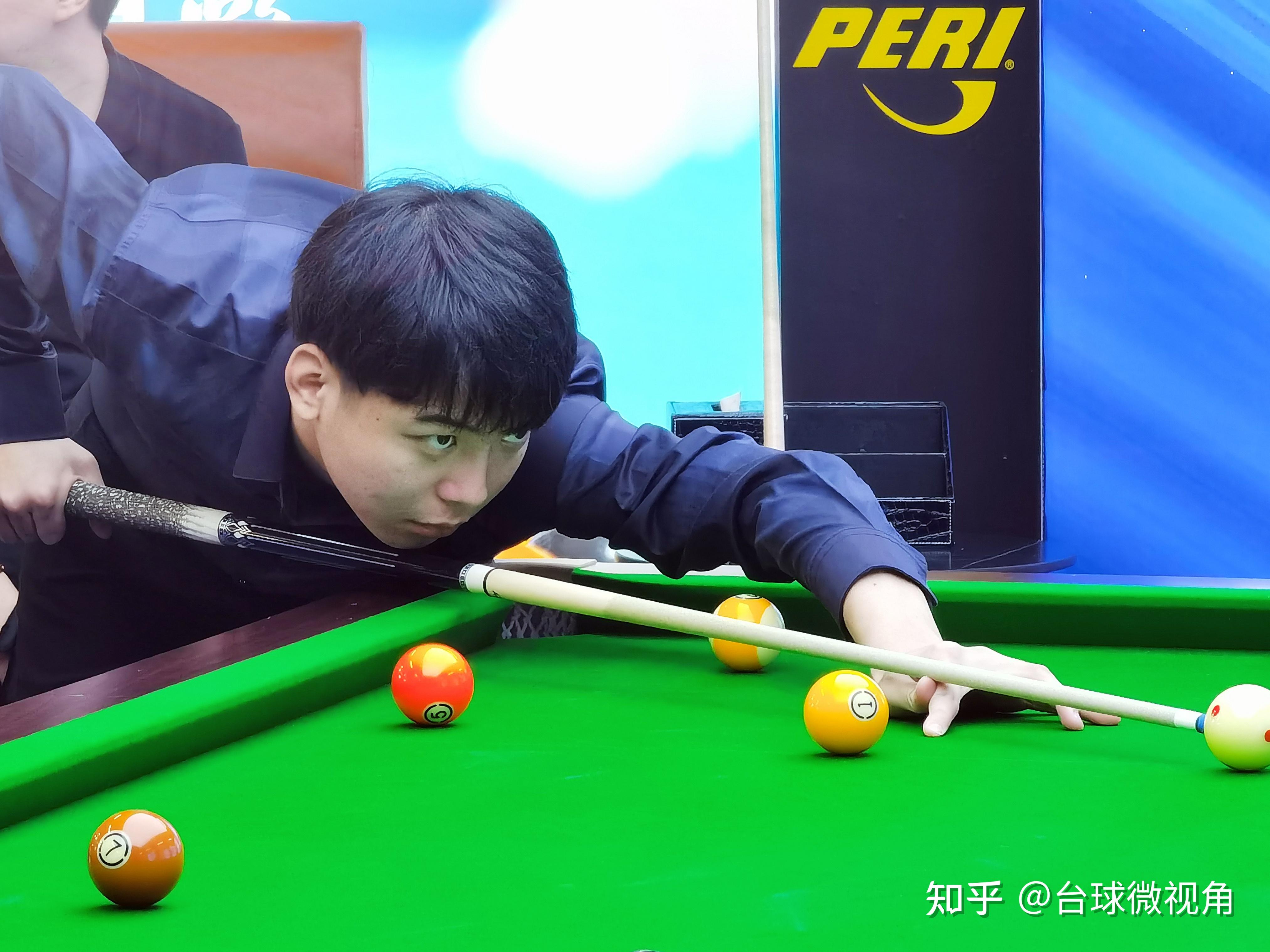 在挑战陡坡 在挑战陡坡